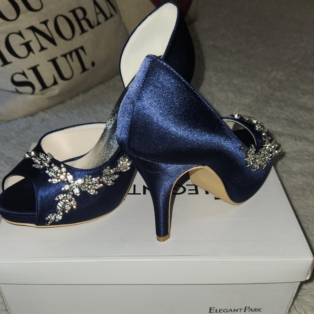 High heels - Picture 5 of 6